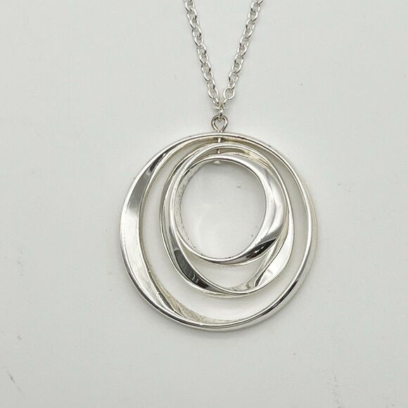 Vintage Silver Tone Marked NRQ Graduated 3 Oval Pendant Necklace 27.5” - Picture 5 of 7